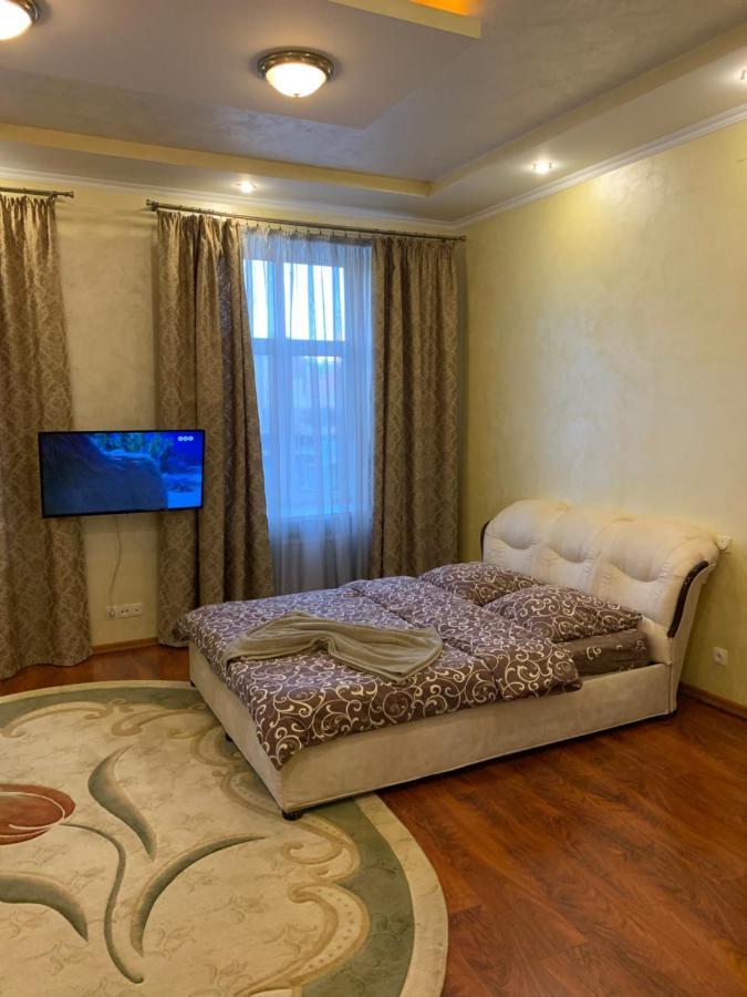 Apartment Miskevycha Λβιβ Εξωτερικό φωτογραφία